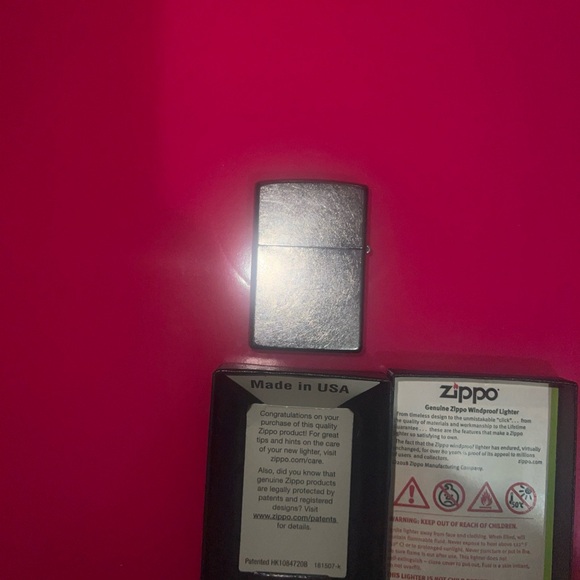 Zippo Silver Lighter - Picture 3 of 5
